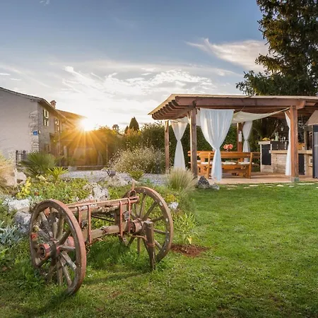 Villa House Dorstari Heki