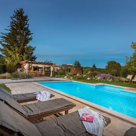 Villa House Dorstari Heki