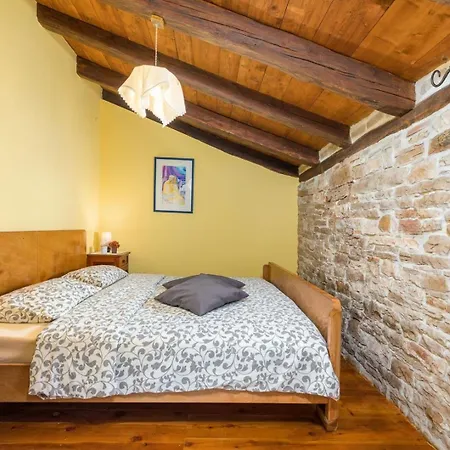 House Dorstari